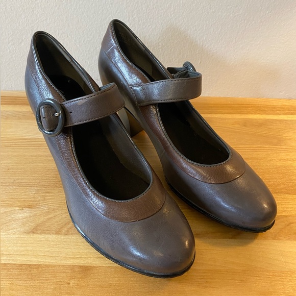 Clarks Shoes - Clark’s Taipei Mary Jane Pump